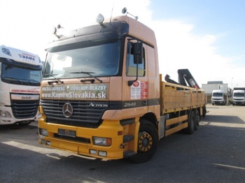 Camion plateau Mercedes-Benz Actros 2540 mit Kran Hiab 100 AW: photos 1