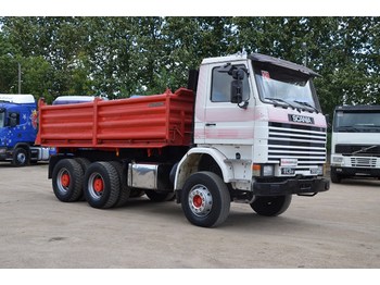 Camion benne SCANIA 113H 360 3 sides Tipper: photos 1