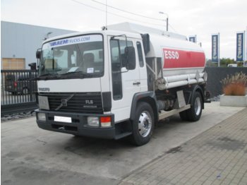 Camion citerne pour transport de carburant Volvo FL 615+TANK 10.000L+STEEL SUSP: photos 1