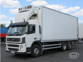 Camion fourgon Volvo FM440 (Euro 5) 6x2 Box (chillers + tail lift): photos 1