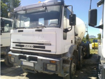 Camion malaxeur HORMIGONERA IVECO 350 8X4 2000 10M3: photos 1