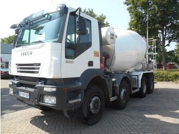 Camion malaxeur Iveco AD380T36: photos 1