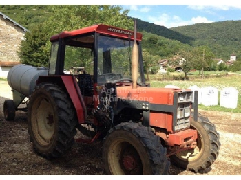 Tracteur agricole Case IH Tracteur 733: photos 1