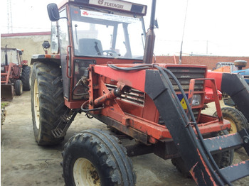 Tracteur agricole Fiat 110-80: photos 1