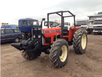 Tracteur agricole Massey Ferguson TRACTOR 3090 4X4: photos 1