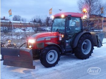 Tracteur agricole McCormick F110XL Traktor med plog & spridare -10: photos 1