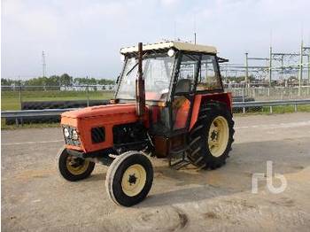 Tracteur agricole Zetor 7011: photos 1