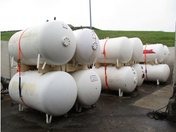 LPG / GAS GASTANK 2700 LITER - Réservoir de carburant: photos 1