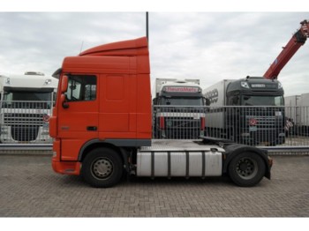 Tracteur routier DAF XF105.410 SPACECAB MANUAL ADR COMPRESSOR EURO5