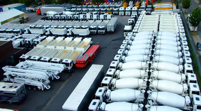 MARGARITIS Trucks – Bétonnières, pompes à béton, camions bennes, remorques et autres dans le parc de MARGARITIS Trucks