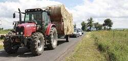Tracteurs agricoles: Règles de conduite, immatriculation, achat-vente