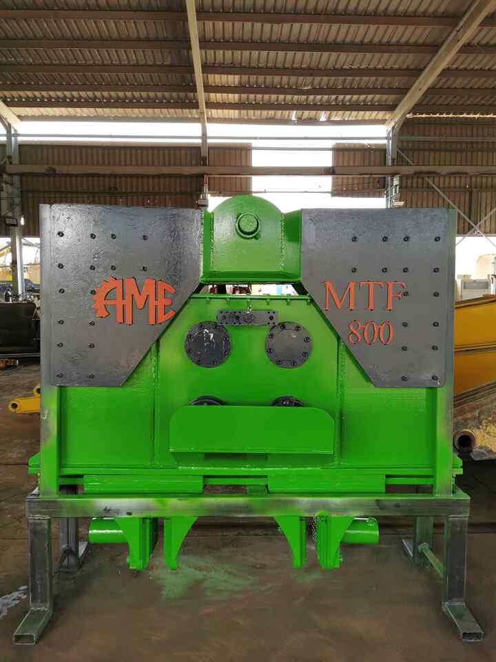 Marteau hydraulique pour Grue AME Crane Vibratory Pile hammer: photos 15