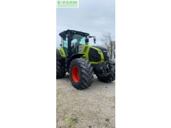 Tracteur agricole CLAAS Axion 810