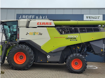 Moissonneuse-batteuse CLAAS Lexion