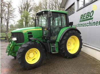 Tracteur agricole JOHN DEERE 6330