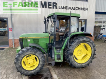 Tracteur agricole JOHN DEERE 6400