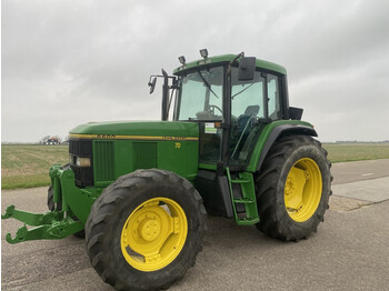 Tracteur agricole JOHN DEERE 6600