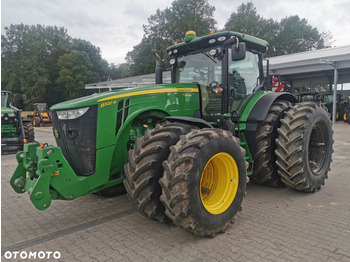 Tracteur agricole JOHN DEERE 7000 Series
