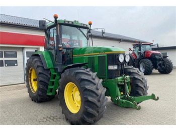 Tracteur agricole JOHN DEERE 7800