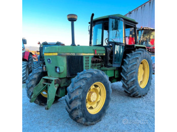 Tracteur agricole JOHN DEERE 40 Series