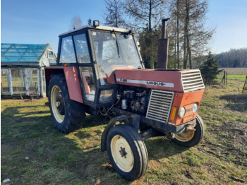 Tracteur agricole URSUS