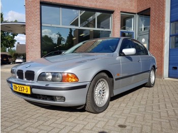 Voiture BMW 535I V8: photos 1