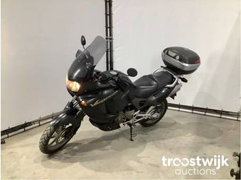 Motocyclette Honda Varadero: photos 1