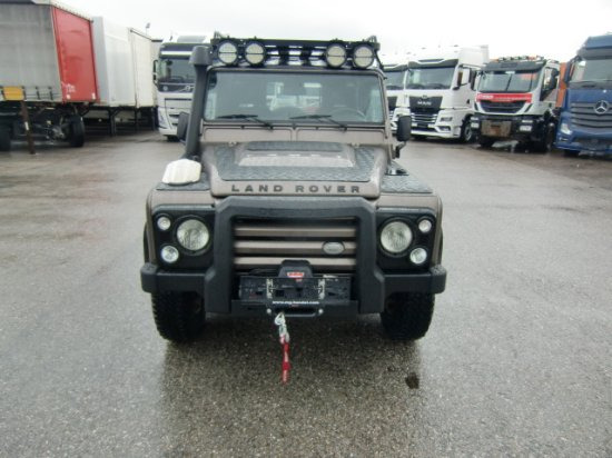 Voiture Land Rover Defender LD: photos 3