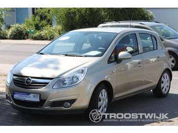 Voiture Opel Corsa D 1.4 Edition: photos 1