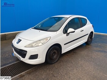 Voiture Peugeot 207 207 Manual, Airco, Price is inclusive vat: photos 1