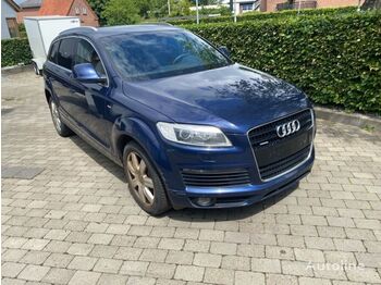 Voiture Audi Q7 3,0 TDI aut