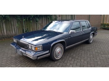 Voiture Cadillac De Ville. 8 Cil.automaat