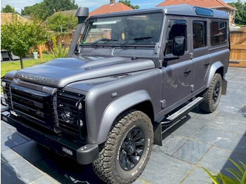 Voiture Land Rover Defender 110