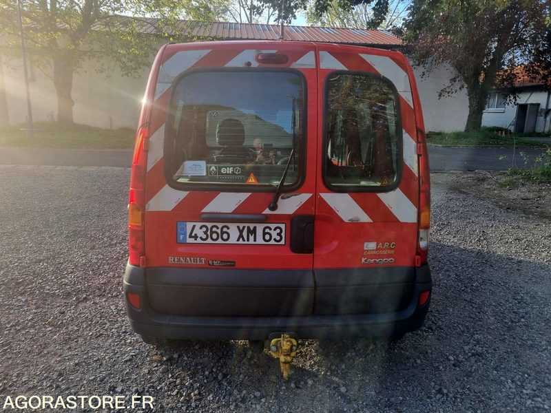 Voiture RENAULT KANGOO - 4366 XM 63 - 2003