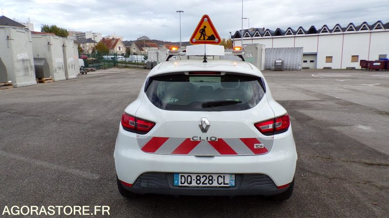 Voiture Renault Clio 4 DQ-828-CL (BP)