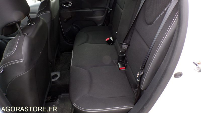 Voiture Renault Clio 4 DQ-828-CL (BP)