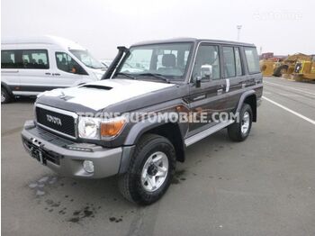 Voiture TOYOTA Land Cruiser
