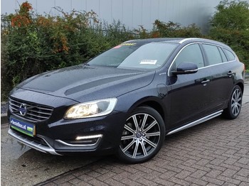 Voiture Volvo V60 D6 TWIN ENGINE hybrid summum