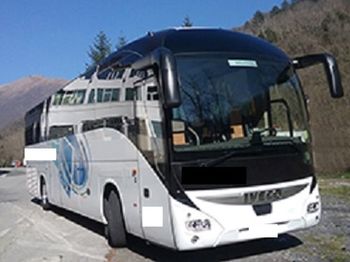 Bus interurbain IVECO SFR2XX MAGELYS