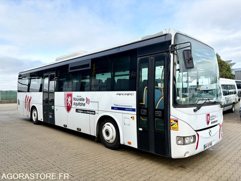 Bus scolaire Irisbus Recreo 2010 - Clim - EURO 5