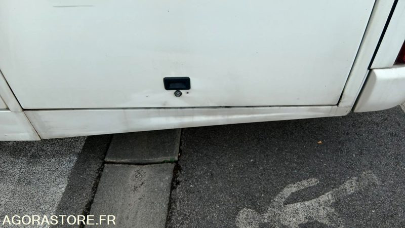 Minibus IVECO BUS  AXER N°063046