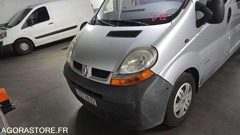 Minibus Renault Trafic - 2004 - 257907kms - 1707-XB-22