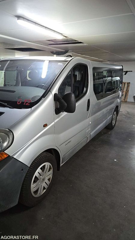 Minibus Renault Trafic - 2004 - 257907kms - 1707-XB-22