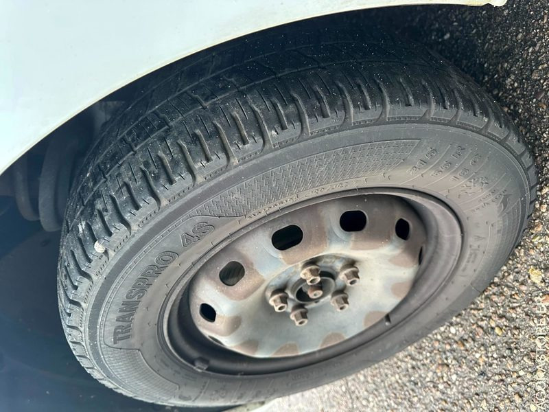 Minibus Renault Trafic 8 places / ED-593-MY / 463 642kms