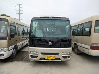 Minibus NISSAN