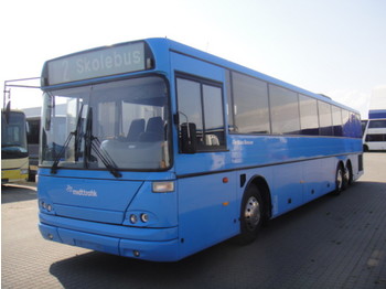 Bus interurbain SCANIA Scania: photos 1
