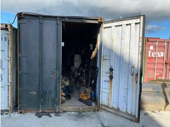 Conteneur maritime 40' Container c/w Parts/Ratching (Located at Cumnock, KA18 4QS, Scotland) No crane available - buyer will need to provide crane themselves for loading: photos 1