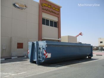 Benne ampliroll 5000 Gallon Hook Loader Water Tank