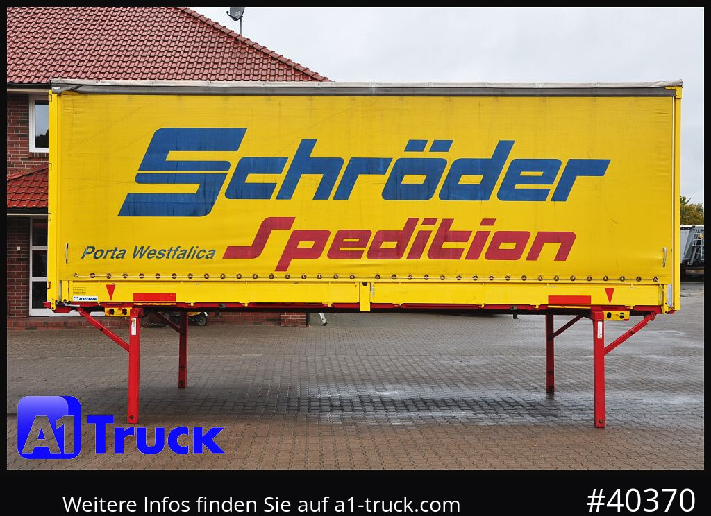 Carrosserie bâchee KRONE 7.45, Bordwand + Schiebeplane,