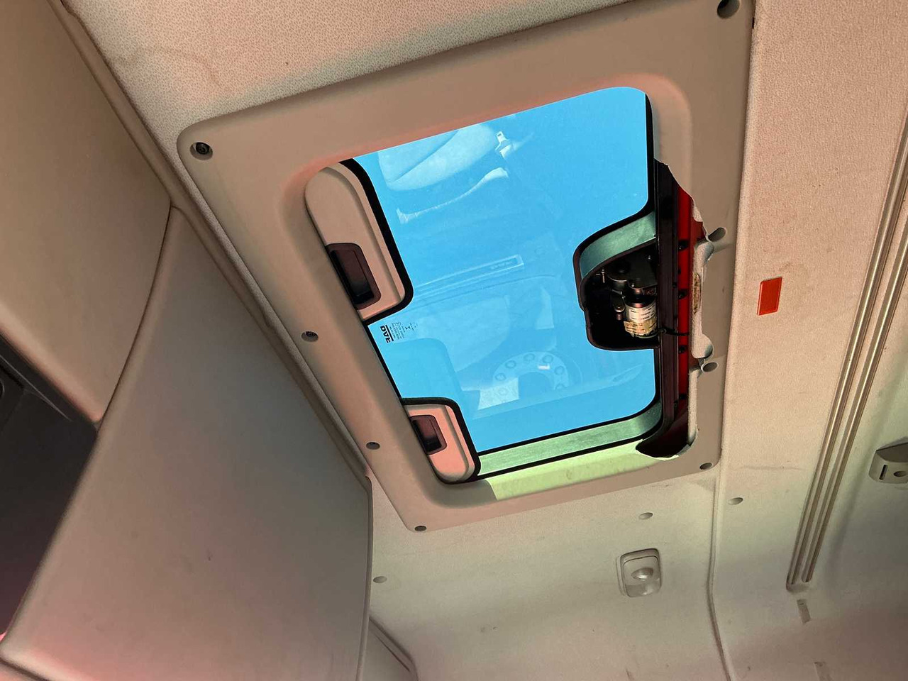 Camion 2019 DAF XF450FT TR4X2 COM KIP TRACTOR UNIT (84113-811)